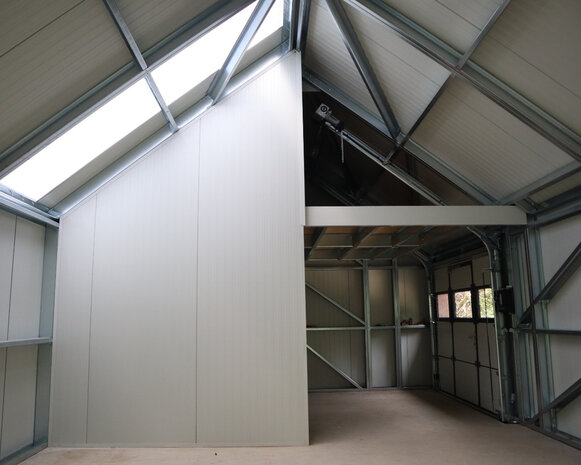 Zadeldak atelier| 6x9x2.5m |Overijssel 